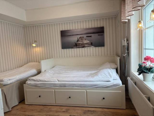Soernaesgarden Bed & Breakfast Lima Luaran gambar